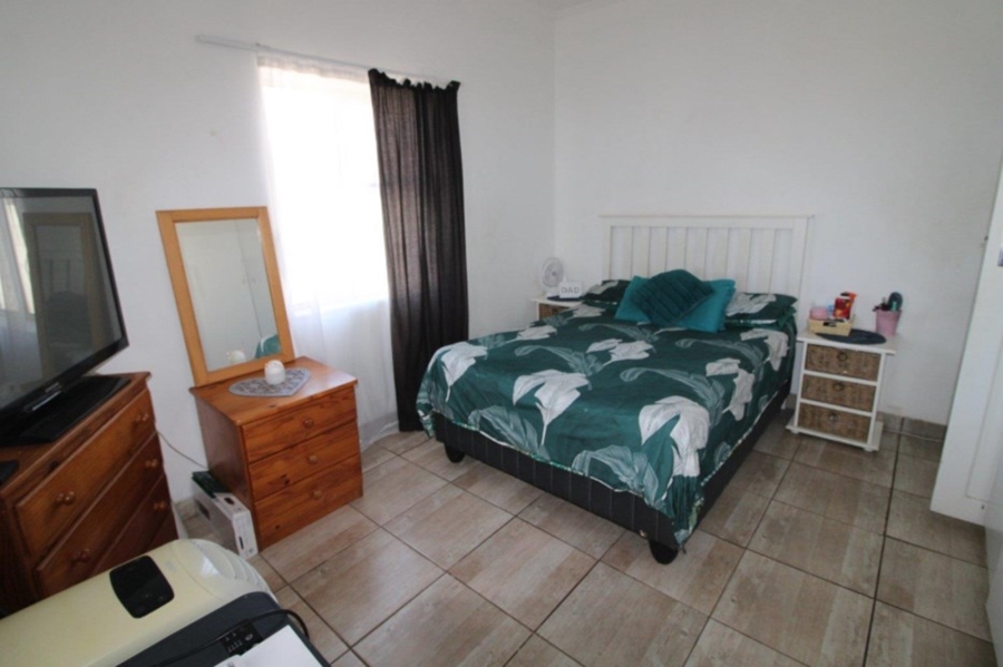 To Let 2 Bedroom Property for Rent in West Bank Eastern Cape